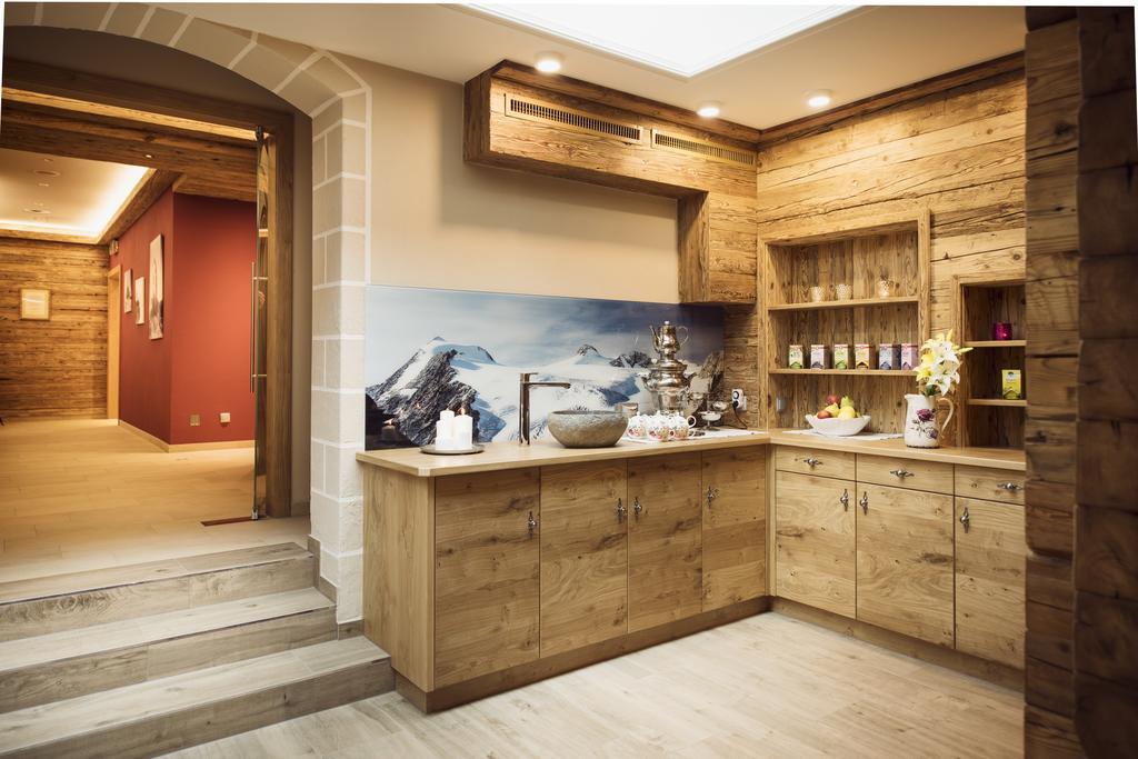 Aktiv & Vitalhotel Bergcristall 4*